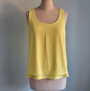 Banana Republic crepe sleeveless top size s